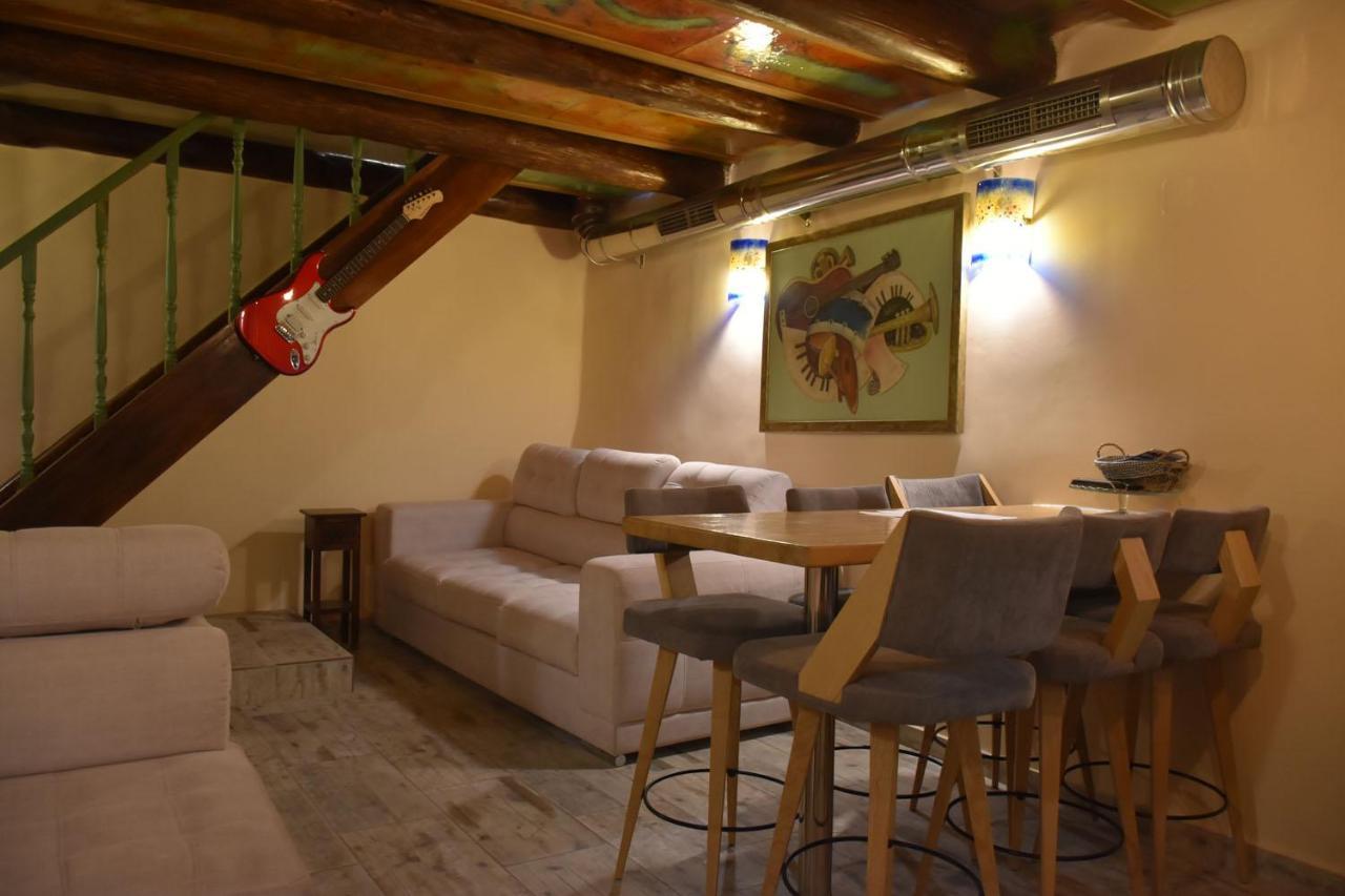 Odos Oneiron Boutique Hotel Chania  Buitenkant foto