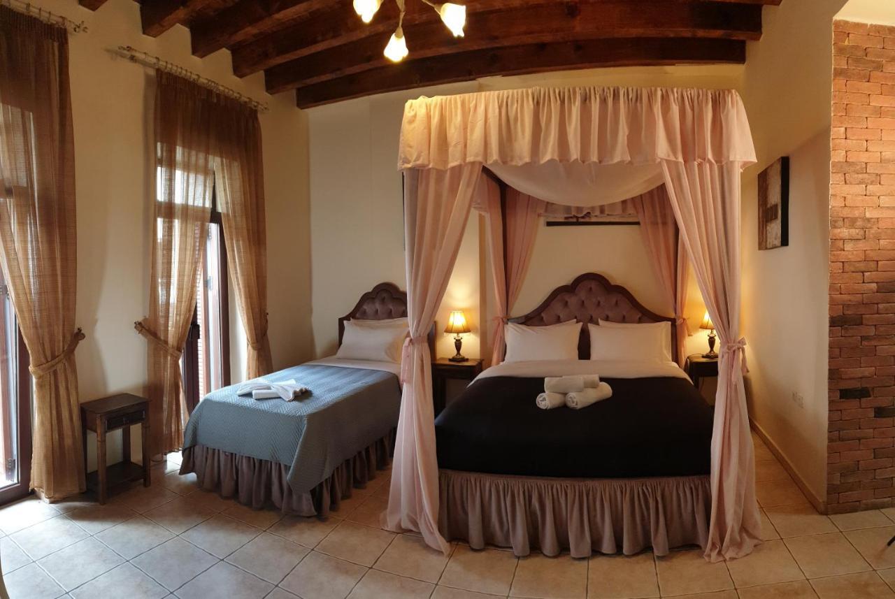 Odos Oneiron Boutique Hotel Chania  Buitenkant foto
