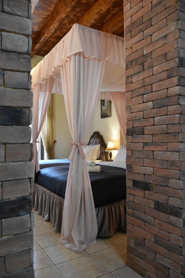 Odos Oneiron Boutique Hotel Chania  Buitenkant foto
