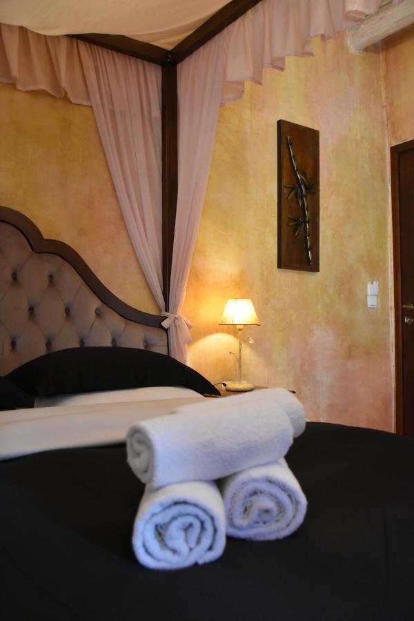 Odos Oneiron Boutique Hotel Chania  Buitenkant foto