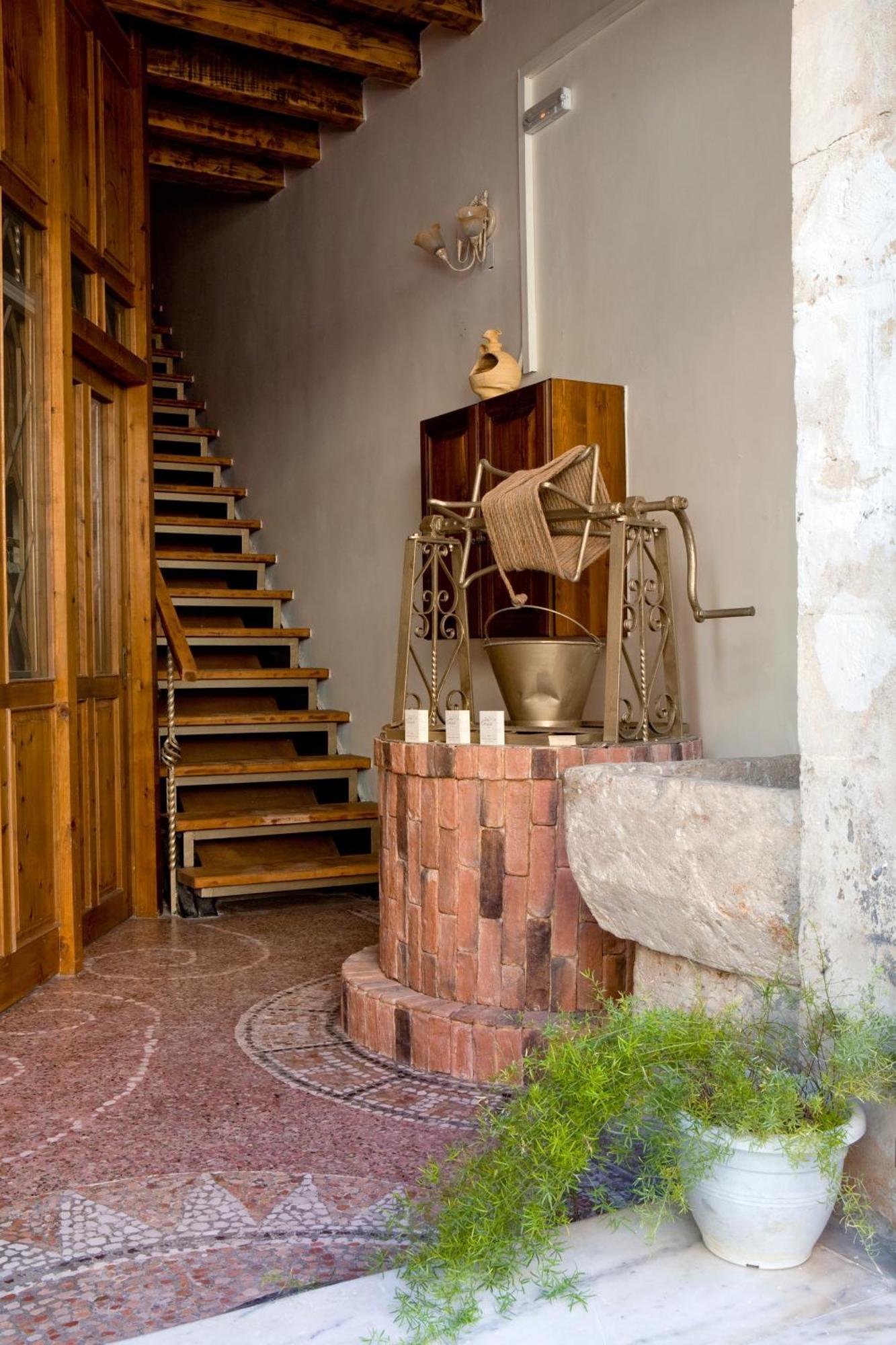 Odos Oneiron Boutique Hotel Chania  Buitenkant foto